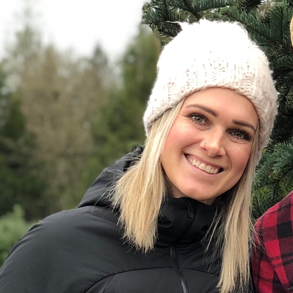 Meet your Posher, Emily